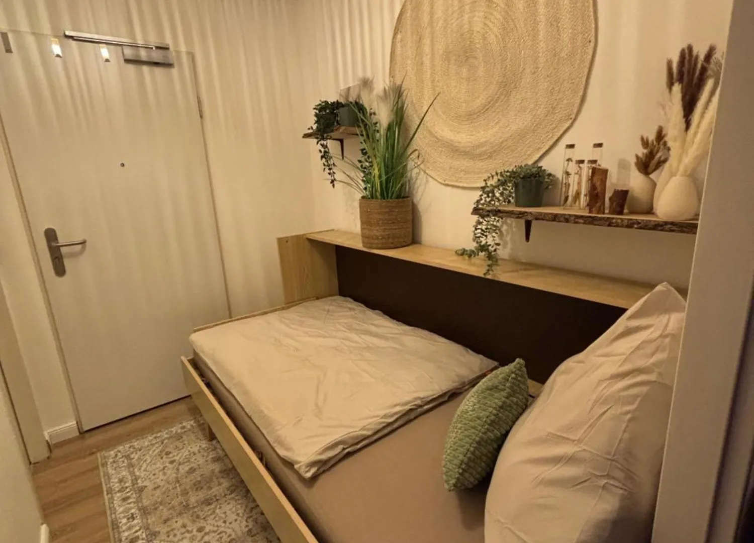 Bohemian Chic Sage Dreams - Munich Central Station 0*,  ألمانيا